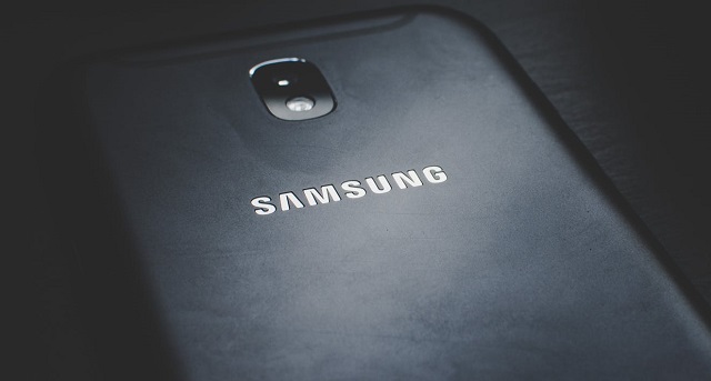 Samsung Galaxy A92 82, A72, A52, A32 images